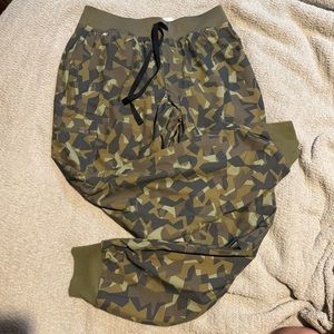 Medium Tall Figs Zamora Lined Joggers